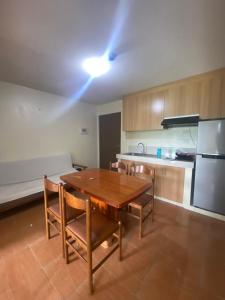 One Oasis Condotel by Dhebs