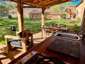 Appartements gite sivade - vue epique - grand jardin cloture : photos des chambres