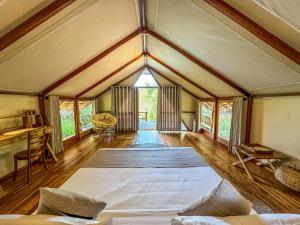 Glamping Wilpattu by Thamaravila