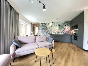 Superior Laguna Beskidow Rotunda! Terrace 20m! Sauna&Gym!