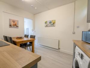Spacious Oasis - Perfect for Large FamiliesGroups Pass The Keys