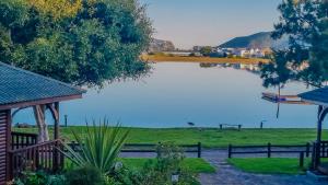 Knysna River Club - Sunbird Cottage