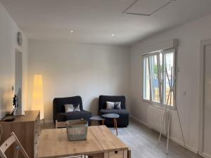 Le cocon, studio de 30m2 avec jardin et parking privatifs près de paris et Disney