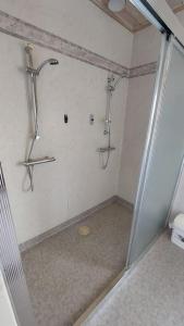 Spacious three room apartment with a large kitchen and bathroom