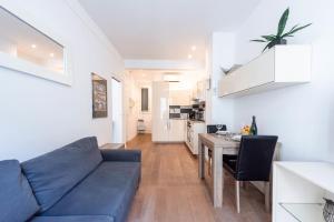 Cannes 1-Br Apartment in the Carré d’Or