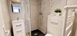 1 Le Saint Joseph Studio with AC in the City Center