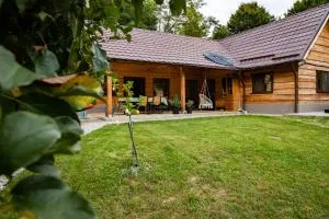 ADORA River Retreat - 阿夫里格