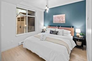 Luxe King Bed And Private Bbq Terrace