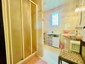 Studio Soleil - Piscine, Parking, Jardin, Calme, Wifi, 2 personnes