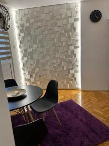 Martina Lux - Rospi Ćuprija