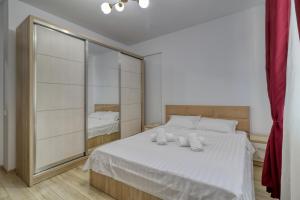 Homie Grand Apartment - Private Parking - Self Check-In