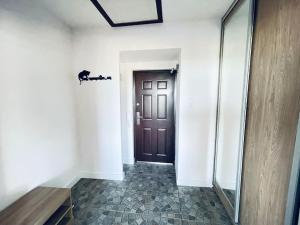 EASY RENT- Wyszyńskiego, Centrum 24h Check-in