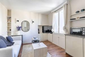 Daumesnil Nation Charming Lovely Studio