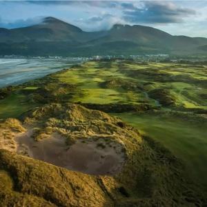 Mourne Magic House-Riverside luxury in Newcastle