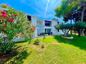 Apartment A2 - Prvi zal