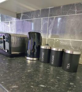 Three Bedroom House By Brookland Stays Serviced Accommodation Short Lets Allesley With Free Parking & WiFi