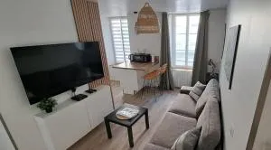 La Terrasse, Hyper centre au calme avec stationnement - La Bucaille