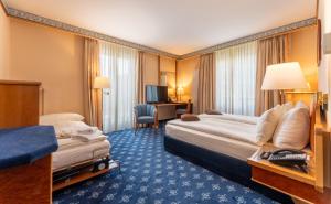 Superior Triple Room room in Best Western Plus Hotel Mirabeau