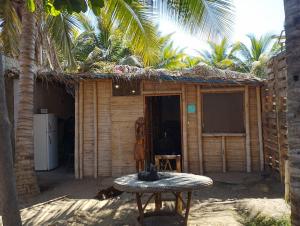 Los Almendros de Máncora