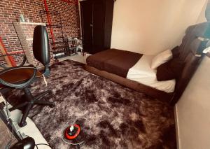 Furnished Room for Students & Tourists