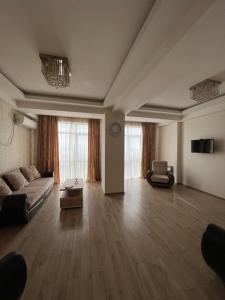 Spacious apartment with 2 balconies