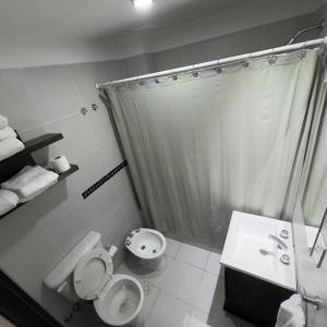 Departamento bien ubicado, espacio amplio y con terraza