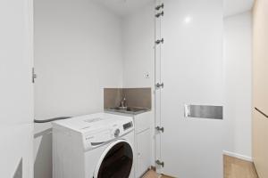 Level 35 Australia 108 Luxury Building - sleeps 4