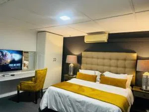 Room in Guest room - Busa House Self-Catering Unit - Boschjeskop