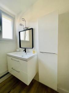 Grand T2 au RDC hyper centre Navette et Sauna en option