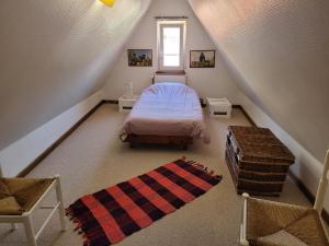 Les Toits du Tonnelier - 64 m2 - situation plein centre médiéval - sauna - 2 garages