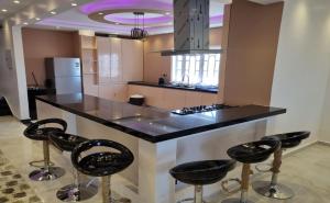 عباس العقاد