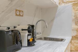 Luxurious Apartment with Stylish Design and Comfort - 105