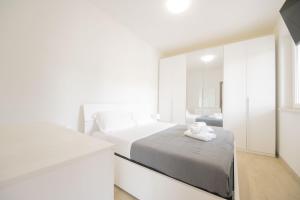 Terraced Apartment by the Ancient Appian Way 4