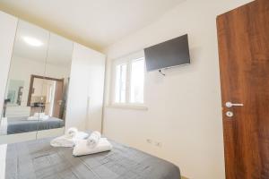 Terraced Apartment by the Ancient Appian Way 4