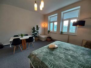 LP 1926 aneb U nás doma