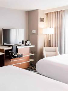 Deluxe Double Room room in Memphis Vitality Hotel
