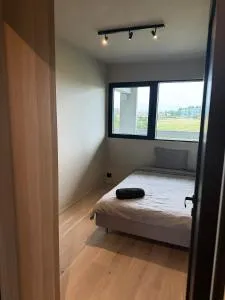 ONS 2024 - Walking distance & near shuttle bus UiS - Modern apartment - Madla