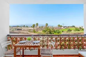 Holiday Relax with Teide Views and Heated Pool in Amarilla Golf FC425 - Guargacho