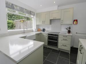 Cottage on the Green