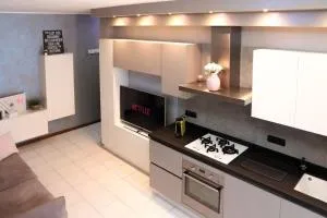 15 min Padova Appartamento Moderno Travato - Sabbioncello