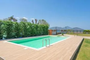 Lago Di Bourtzi - Paralía Avlídhos