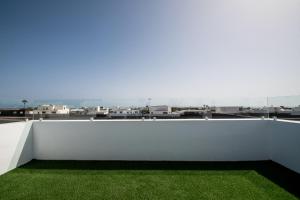 Serena Villa 38 - Heated pool, Sea Views, AC, High Speed Internet