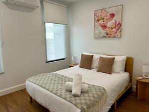 Modern Home - gr8 4 groups