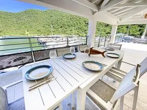 Marina Beach 2 adjacent apartments marina view - Lower South Hill