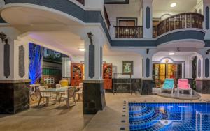 Villa Madee near Walking Street and beaches