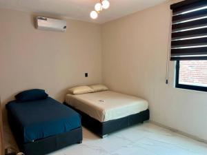 Ejecutiva Frac privado Nueva alberca 50MB Factura