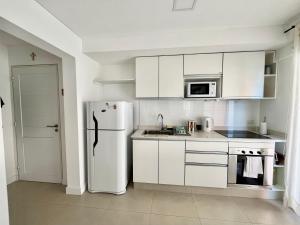 Alsina Departamento nuevo y luminoso