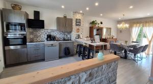 Villas Agreable maison avec jardin a Joinville : photos des chambres