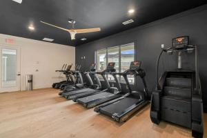 Long-term Stays in Greensboro 1 BD 1 BA