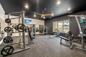 Long-term Stays in Greensboro 1 BD 1 BA